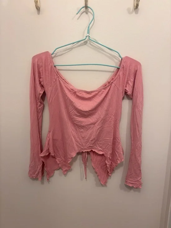 Urban Outfitters Pink Off-Shoulder Ruched Drawstring Crop Top - Picture 2 of 5